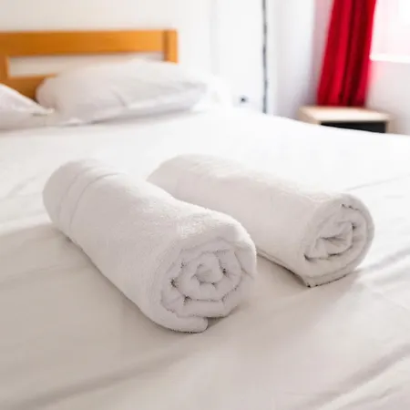 T2 Cosy Et Moderne Proche Confluence Oullins